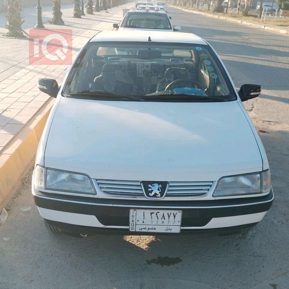 بیجۆ 405
